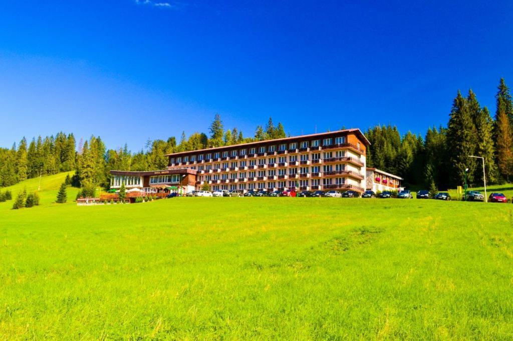 Hotel Magura Ždiar エクステリア 写真