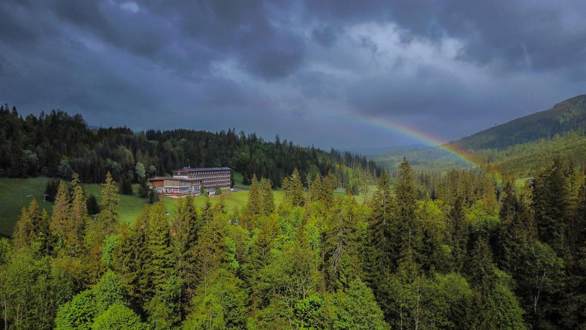 Hotel Magura Ždiar エクステリア 写真